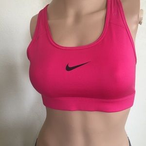 Nike dry fit sport bra Hot pink M